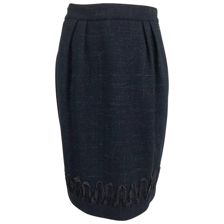 Chanel black metallic cotton tweed pencil skirt 2009P For Sale at 1stdibs