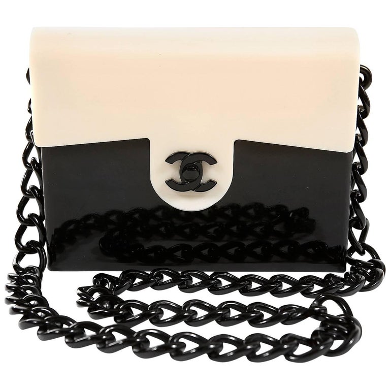 Chanel quilted flap cream calfskin leather shoulder bag – VintageBooBoo Pre  owned designer bags, shoes, clothes