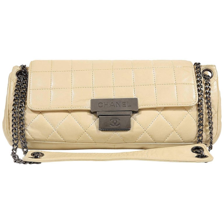 Chanel Beige Leather Shoulder Bag at 1stDibs