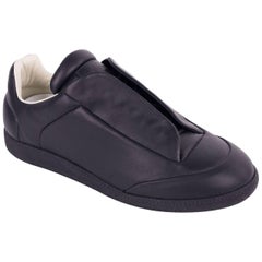 Maison Margiela Mens Black Leather Future Low Top Sneakers