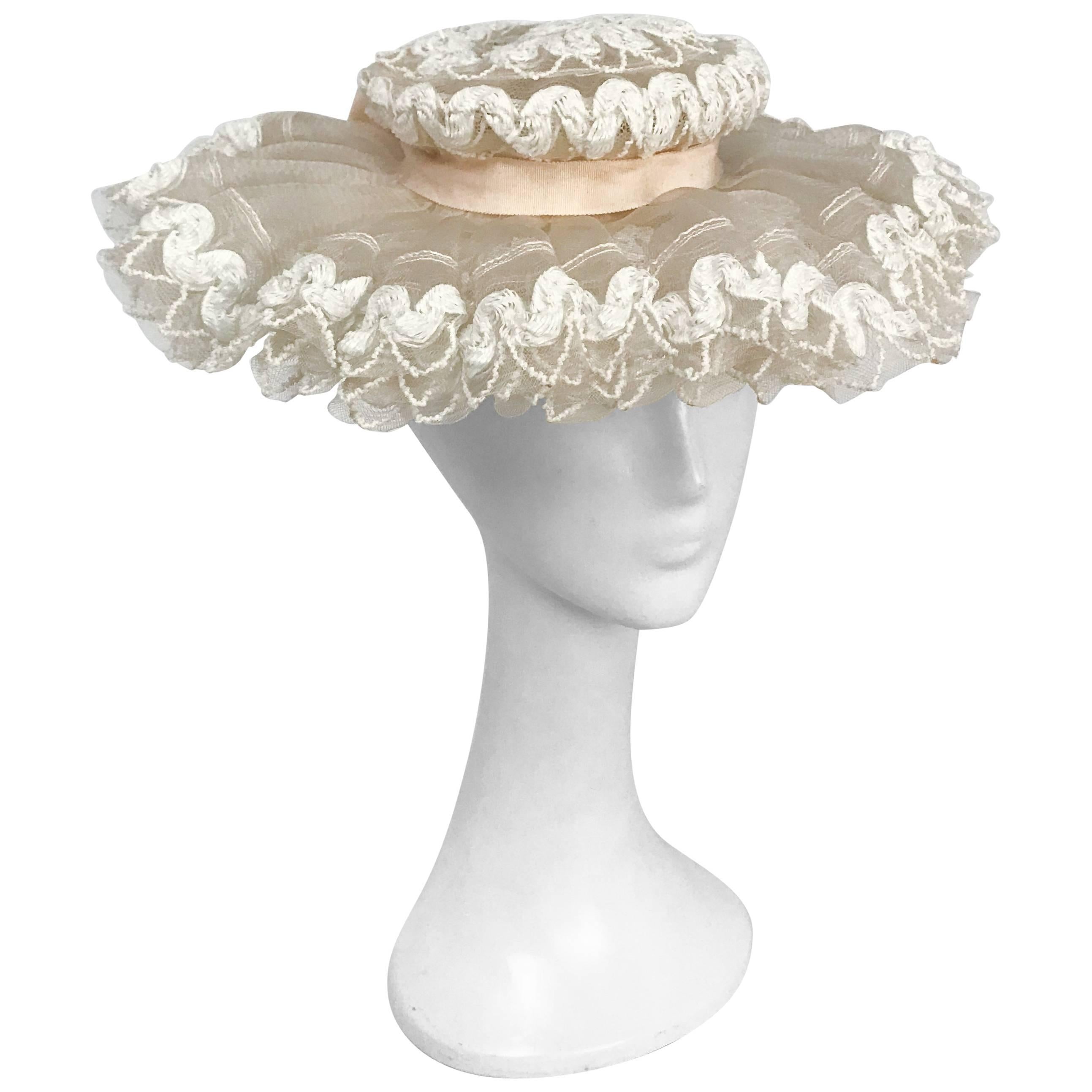 1950s White Lace & Horsehair Hat