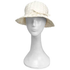 Joseph Magnin White Woven Raffia Cloche Hat, 1960s 