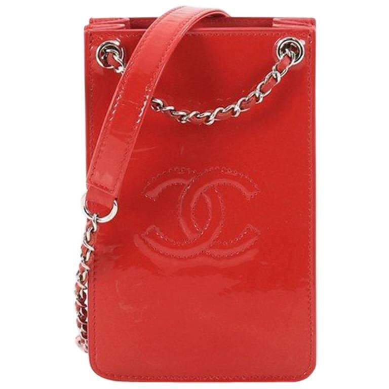 chanel o phone holder with chain