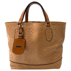 Bolso mediano de piel de avestruz beige Gucci Madison