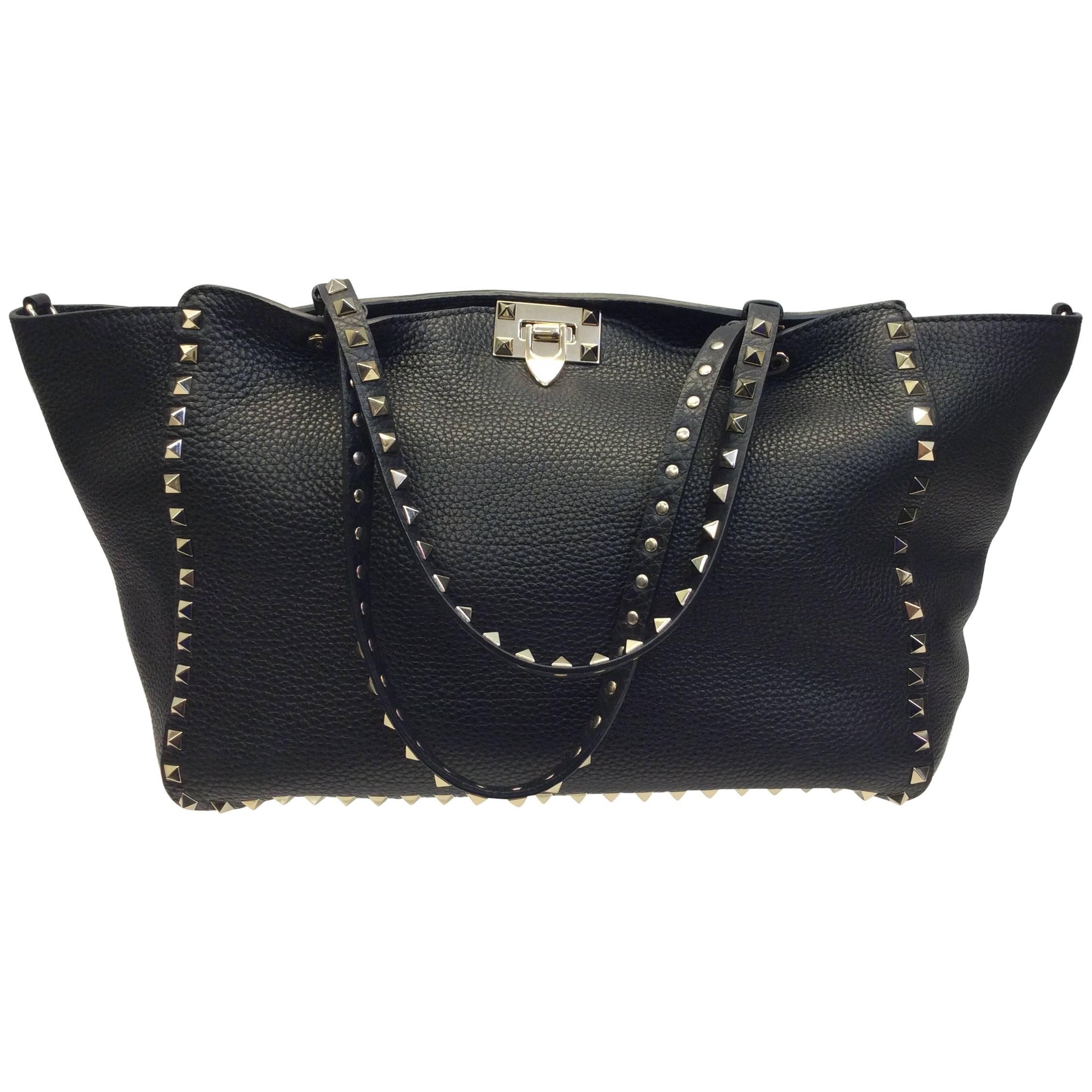 Valentino Black Leather Studded Shoulder Bag For Sale