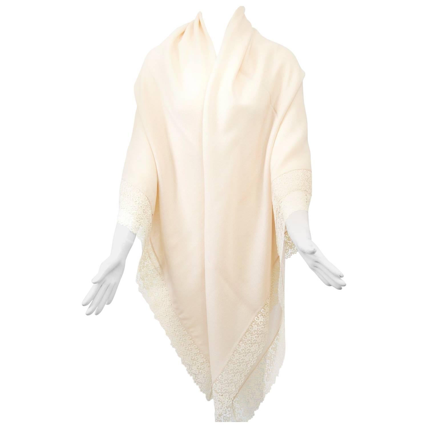Ivory Wool and Lace Shawl For Sale