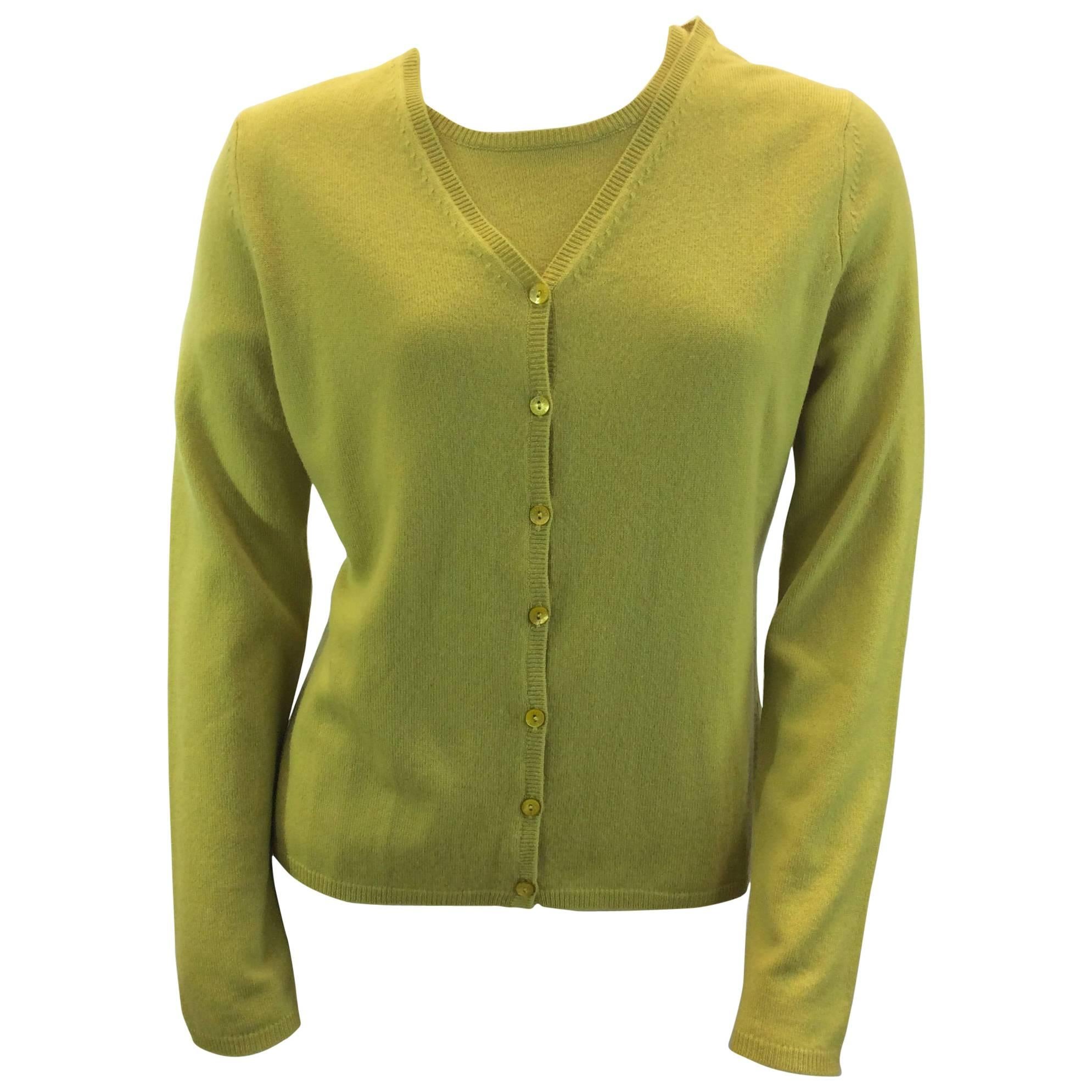 Burberry Green Two Piece Cashmere Cardigan Set For Sale