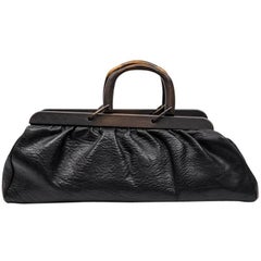 GUCCI Vintage Bag in Black Cowhide Leather and Ribbed Wood (Sac vintage GUCCI en cuir de vache noir et bois nervuré)
