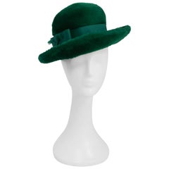 1960s Kelly Green Fur Felt Hat
