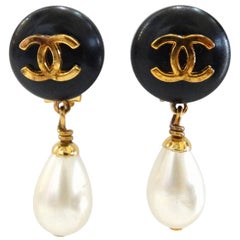 1996 Chanel CC Pearl Drop Clip On Earrings 