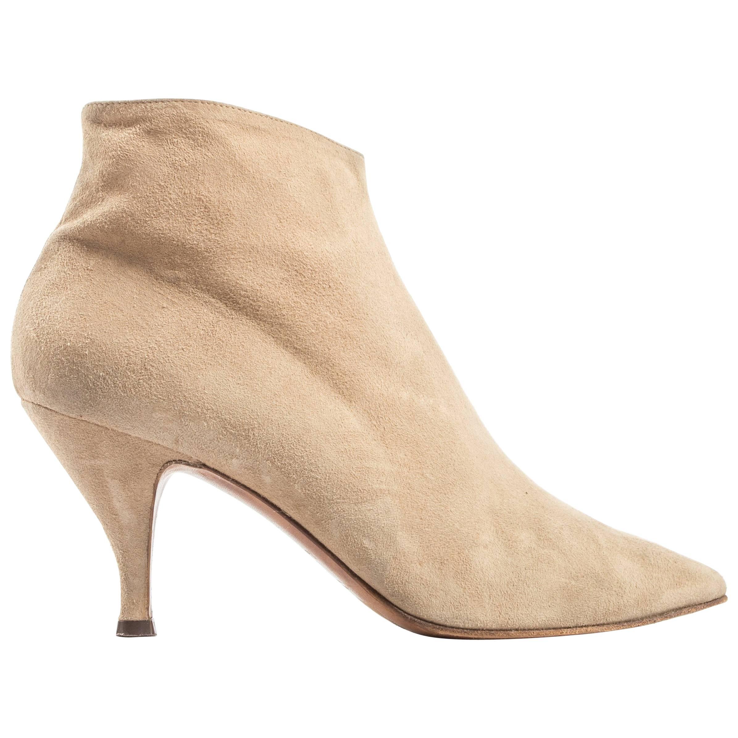 Azzedine Alaia nude suede boots, A/W 1989 For Sale