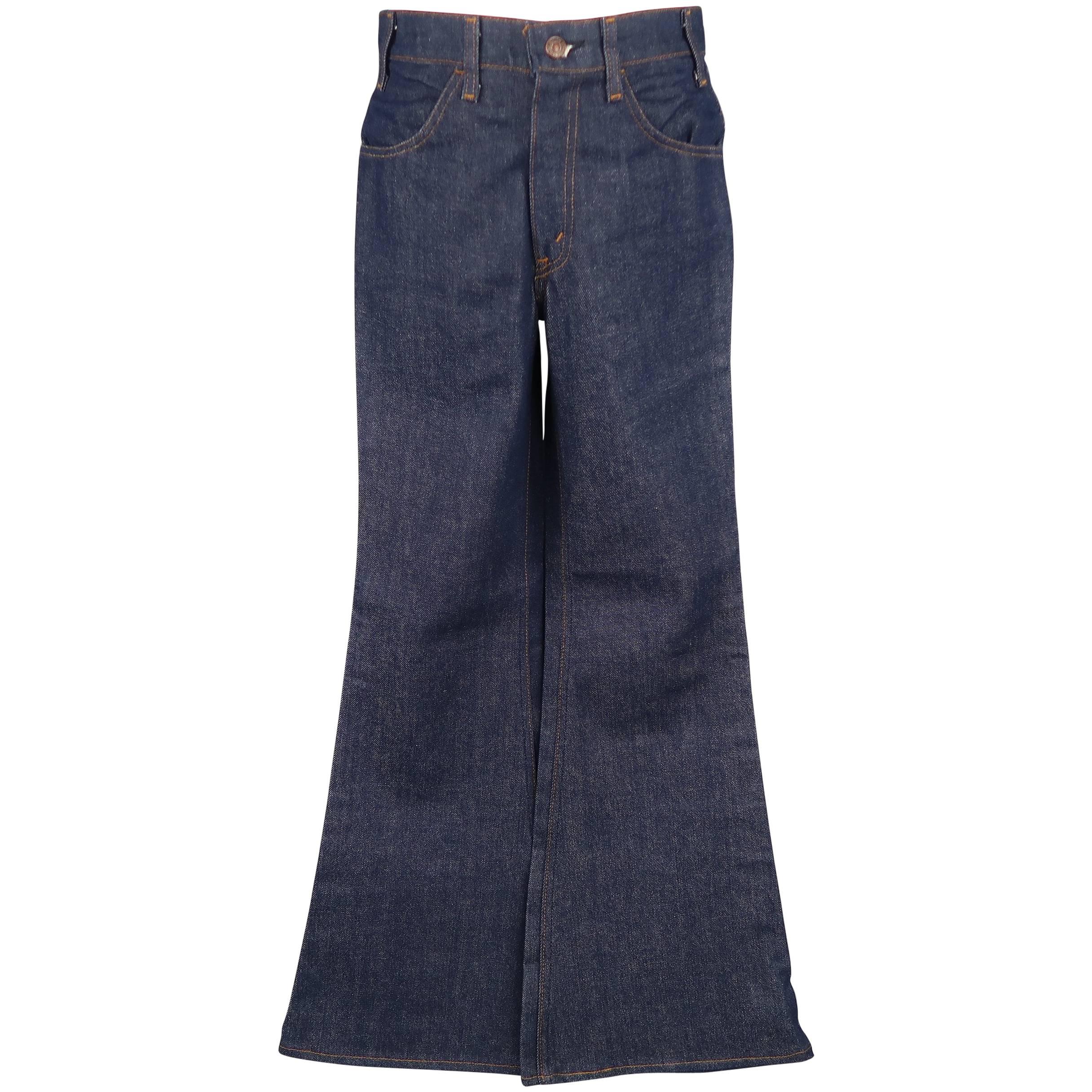 Men's LEVI'S VINTAGE Size 30 Indigo Contrast Stitch Denim Flaired Jeans