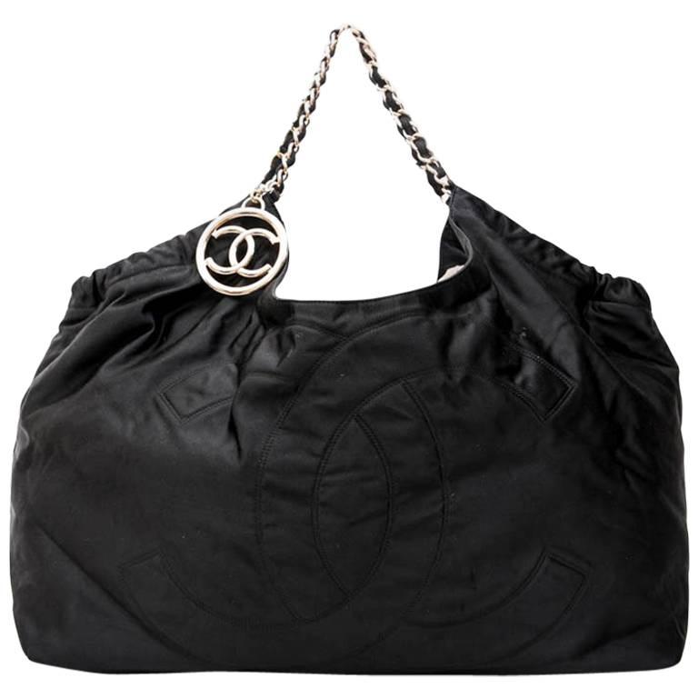 CHANEL Tote Bag in Black Duchess Satin For Sale at 1stDibs chanel
