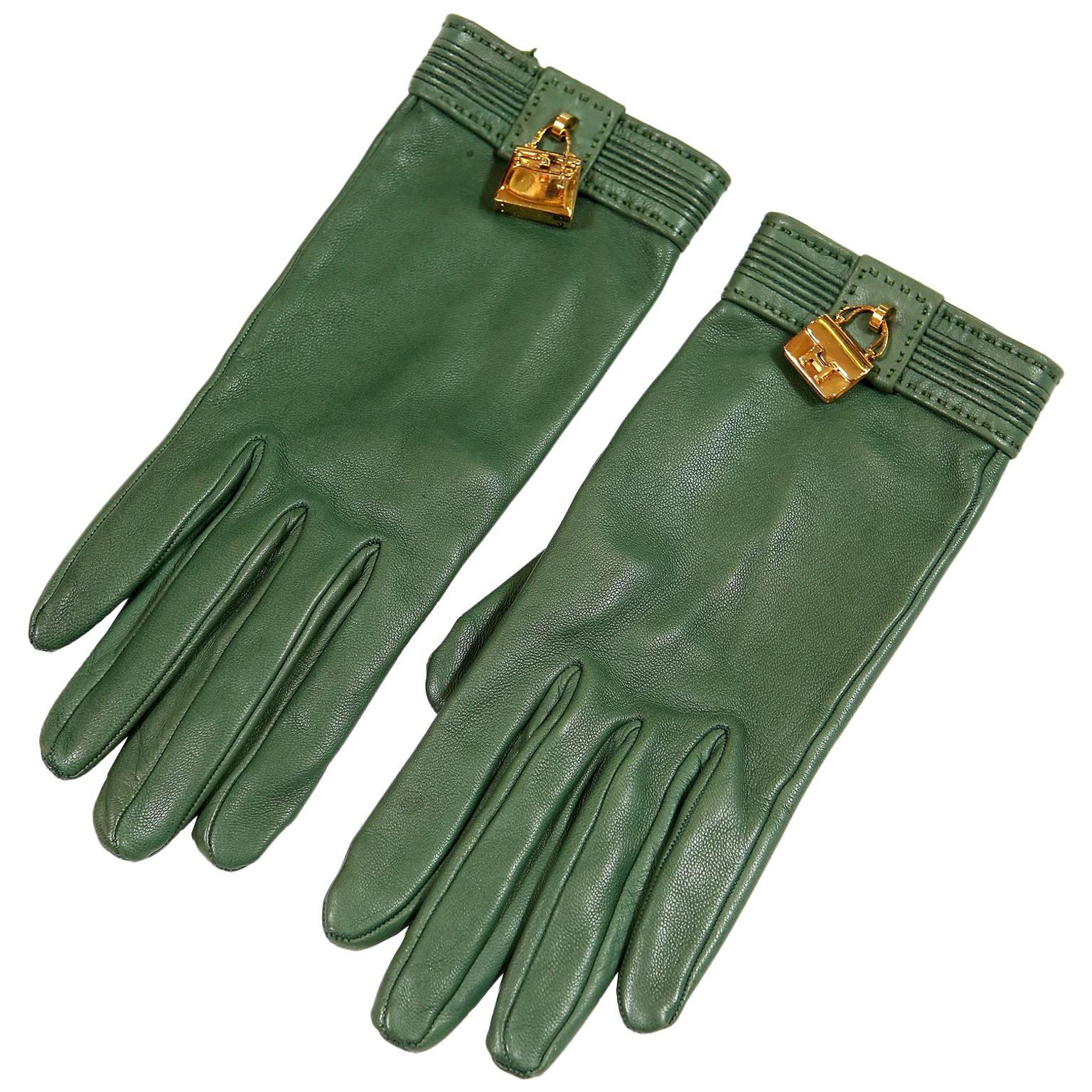 Hermès Classic Gold Leather Driving Gloves size 6.5 For Sale at 1stdibs