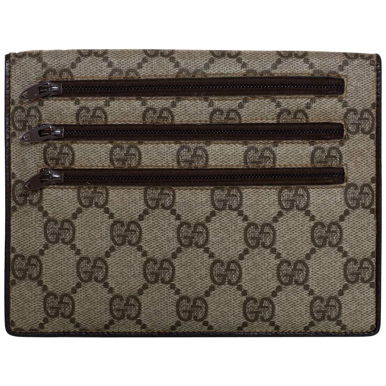 gucci passport cover