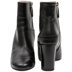 CHANEL Boots in Black lamb Leather size 37FR