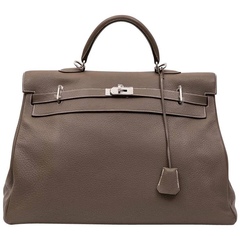 HERMES Kelly II 50 in Etoupe Clemence Lambskin leather with White Stitching