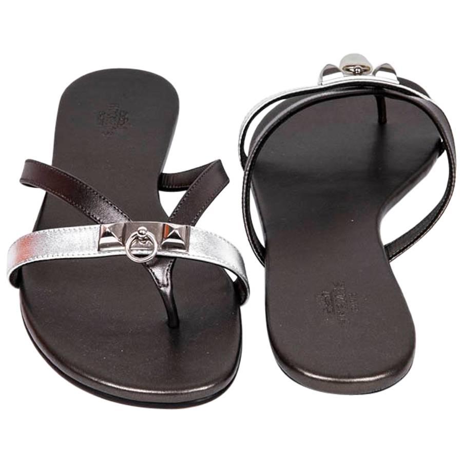 HERMES 'Corfu Nappa' Sandals in Metallic Gunmetal and Silver Leather Size 38FR