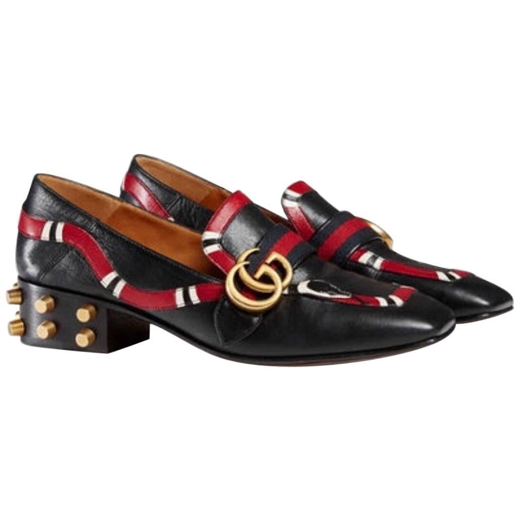  Gucci loafers in black leather with snake, 2017  For Sale