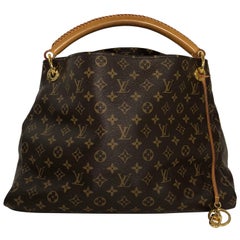 Louis Vuitton Monogram Artsy MM Hobo Bag