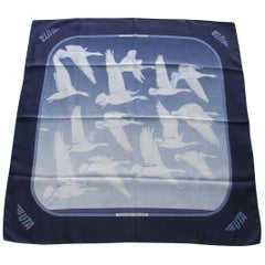 Hermès Silk Scarf Oiseaux Migrateurs Cathy Latham Special Edition UTA 90 cm 1B