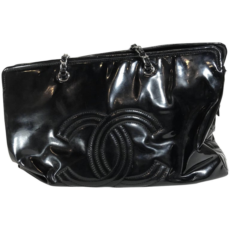 Chanel Patent Leather Oversized Shoulder Bag For Sale at 1stDibs