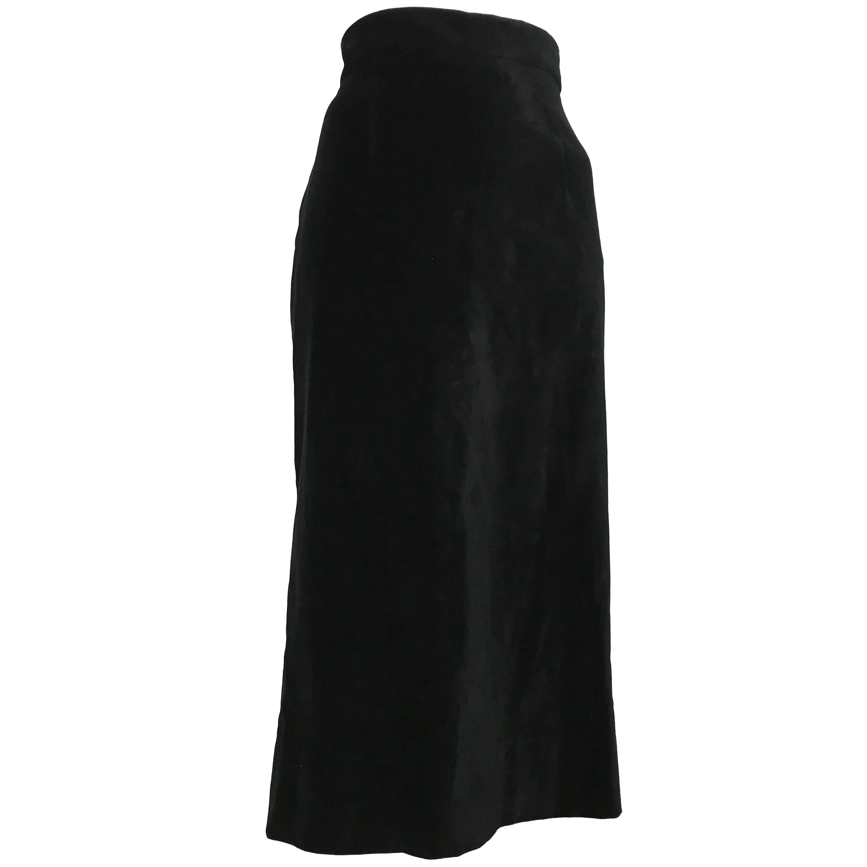 Moschino Black Velvet Long Straight Skirt Size 10 / 12.  For Sale