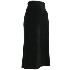 Moschino Black Velvet Long Straight Skirt Size 10 / 12. 