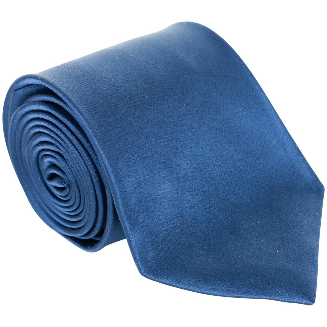 Tom Ford Mens Sold Dark Blue 3 1/4" 100% Silk Tie  For Sale