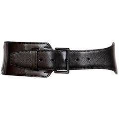 1990's AZZEDINE ALAIA asymmetrical black leather belt