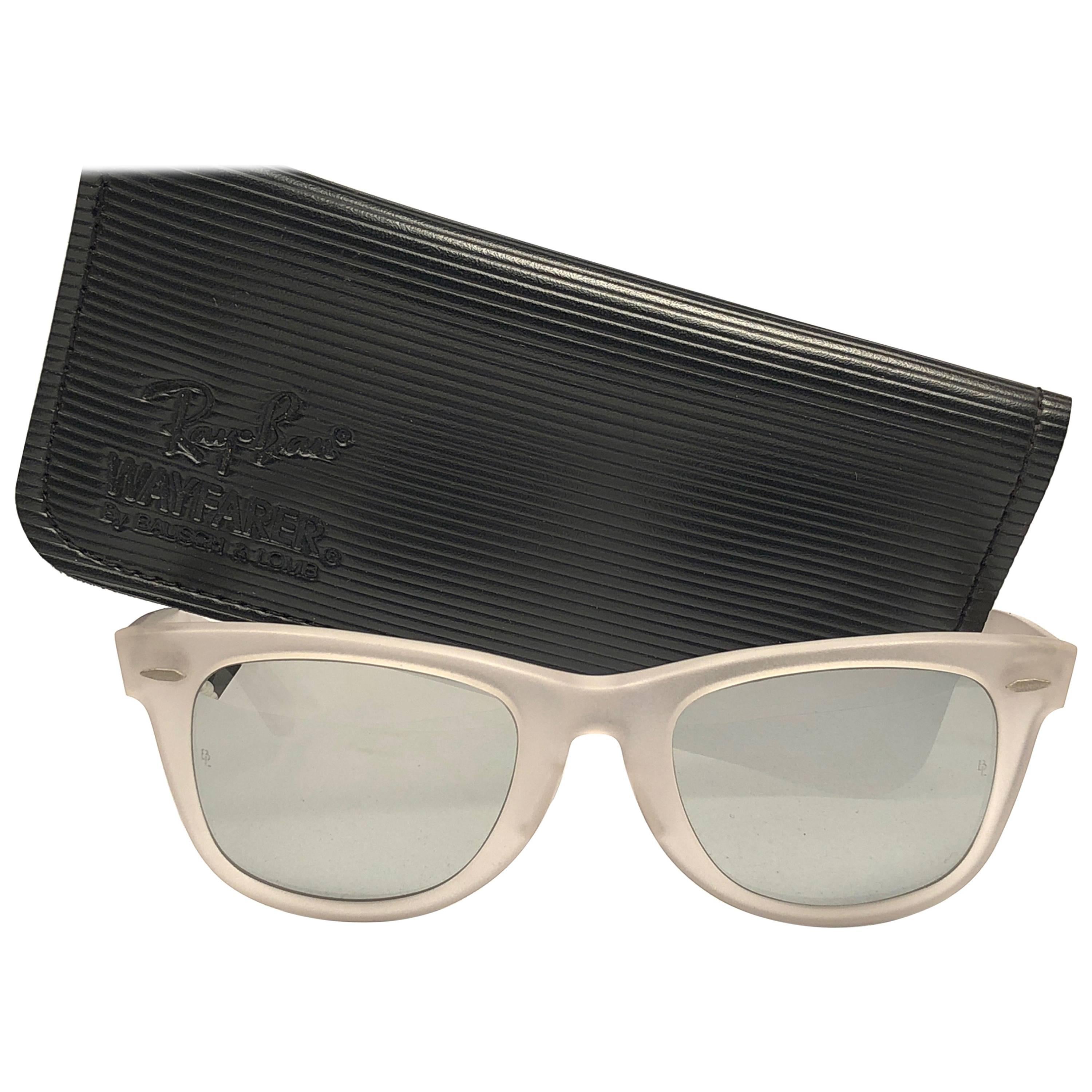 New Rare Ray Ban The Wayfarer Frosted B&L Full Mirror Lenses USA 80's Sunglasses