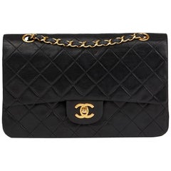 1980s Chanel Black Quilted Lambskin Vintage Medium Classic Double Flap Bag