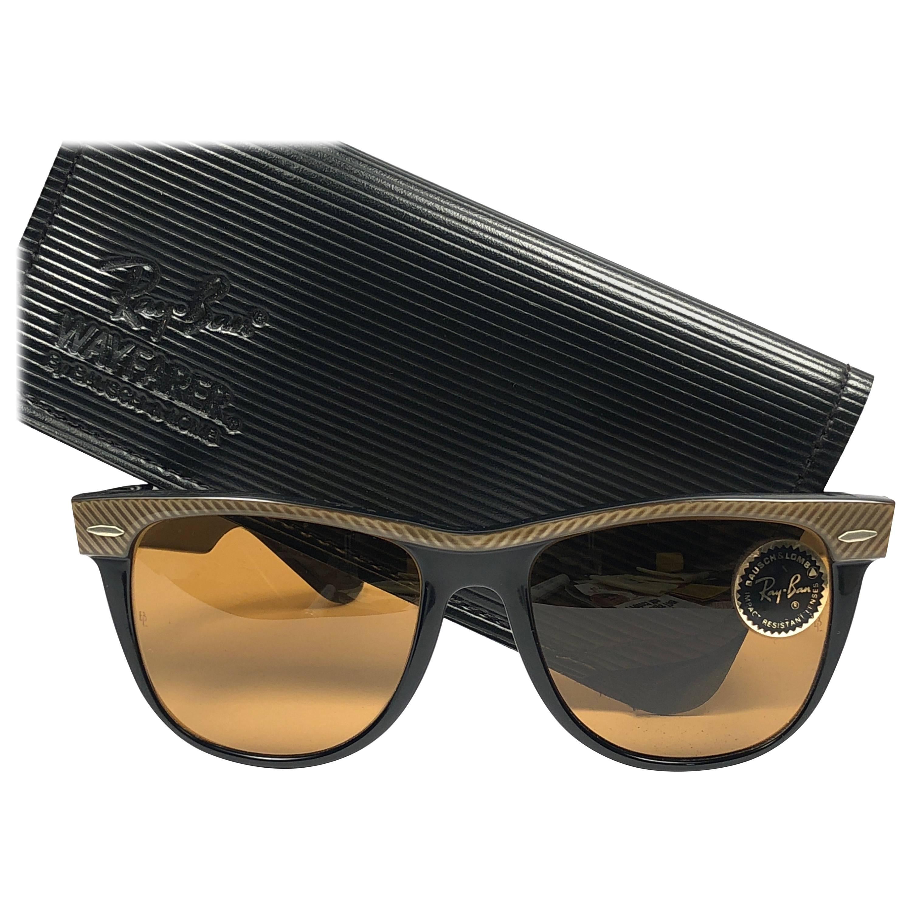 New Ray Ban The Wayfarer II Copper & Black Amber Lenses USA 80's Sunglasses