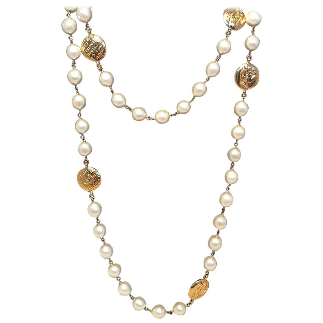 Chanel Vintage Peal and Gold Coin Necklace
