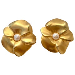 90'S Givenchy Brushed Gold Plate & Faux Pearl Flower Earrings