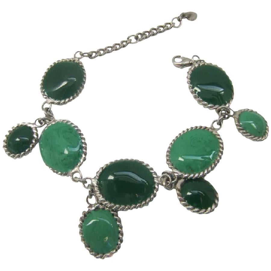 MARGUERITE DE VALOIS Waterfalls Couture bracelet in Green Molten Glass