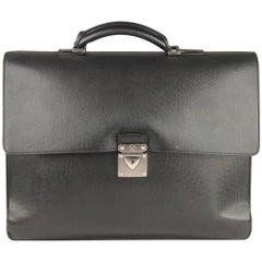 LOUIS VUITTON Black Taiga Leather Robusto 2 Compartments Briefcase