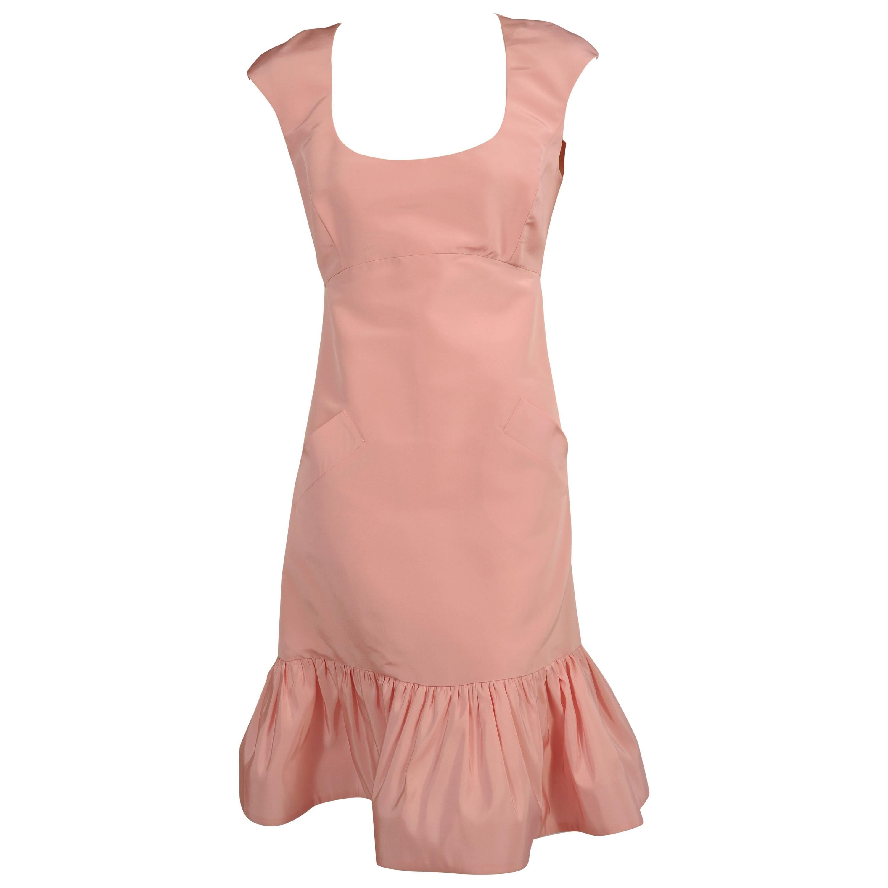 Oscar de la Renta Pink Silk Dress with Ruffled Hem