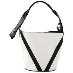 Louis Vuitton V Bucket Bag Leather GM