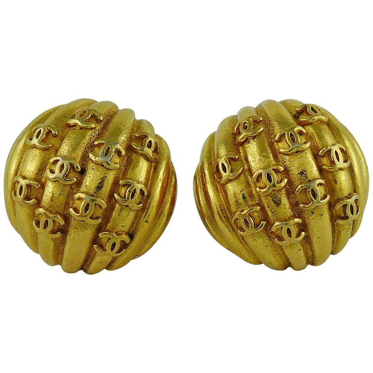 Chanel Vintage Gold Toned Dome CC Clip-On Earrings