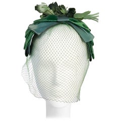 1950s Green Netted Cocktail Hat with Silk Roses