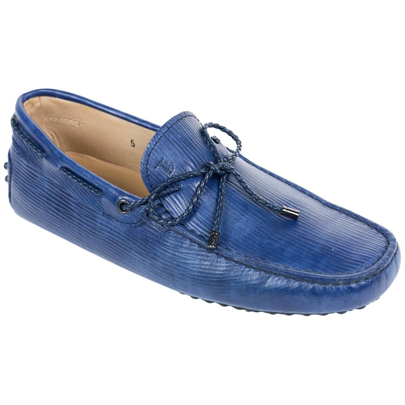 Tod's Men's Blue Laccetto MYCOLORS Gommini Driving Moccasins  For Sale
