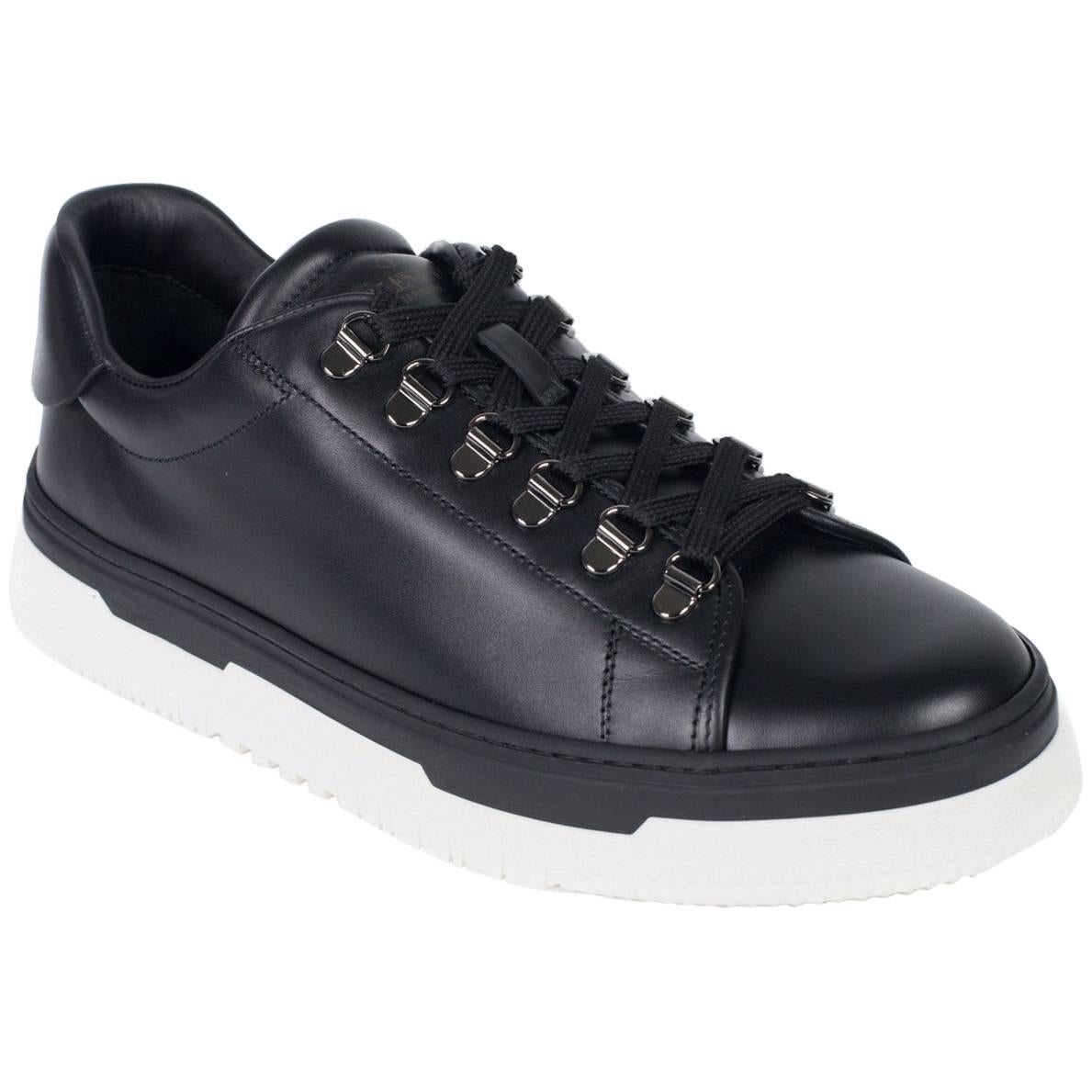 Valentino Mens Black Leather Low Top Lace Platform Sneakers  For Sale