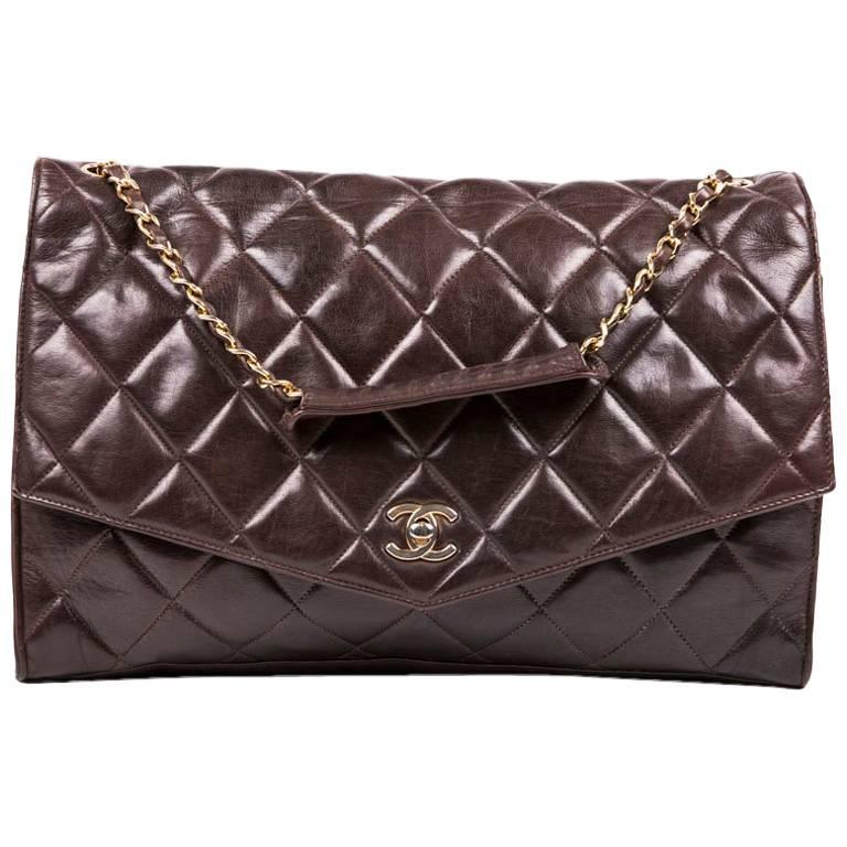 CHANEL Vintage Bag in Brown Smooth Quilted Lambskin Leather