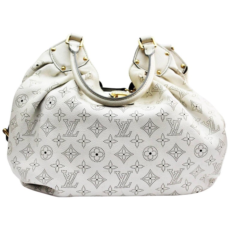 Louis Vuitton White Monogram Mahina L Bag For Sale at 1stDibs  lv white  monogram bag, white leather louis vuitton bag, lv monogram bag white