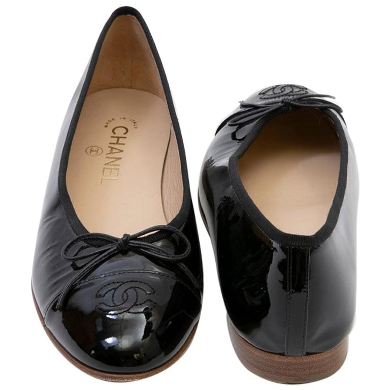 Chanel Black Patent Leather Ballerinas 