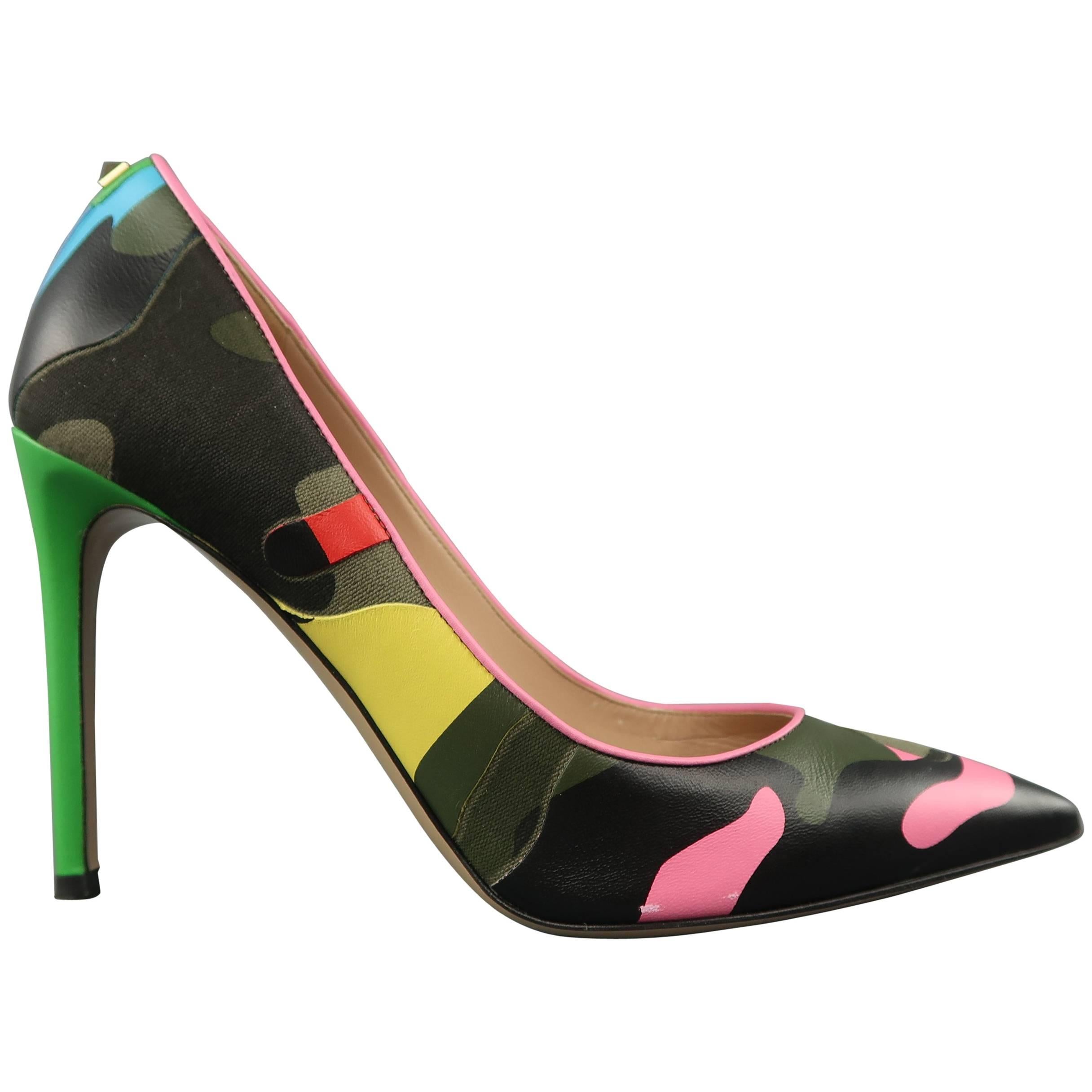 VALENTINO Size 8.5 Psychedelic Camouflage Leather Pumps