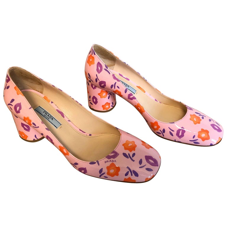 Sold Out Prada Size 37 / 7 Patent Leather Pink + Purple + Orange Lip Print Pumps For Sale