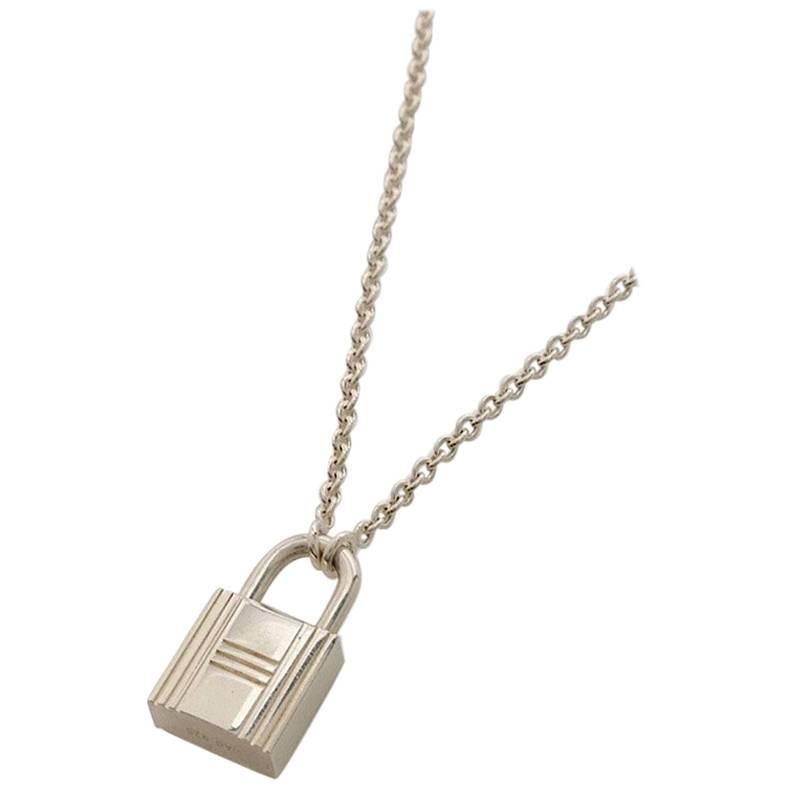 Vintage Hermes silver 925 padlock pendant top chain necklace. Classic jewelry. For Sale