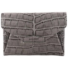 Givenchy Antigona Umschlag Clutch Krokodil geprägtes Leder Medium